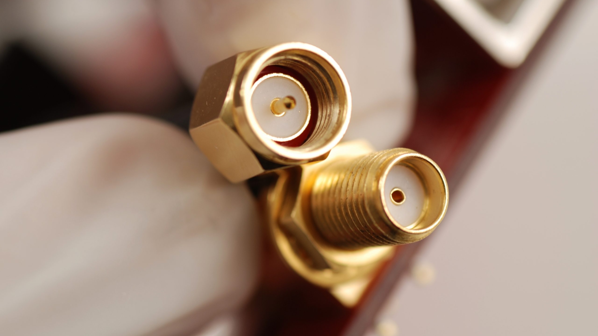 miniature sma connectors for coaxial cable in an electronics board